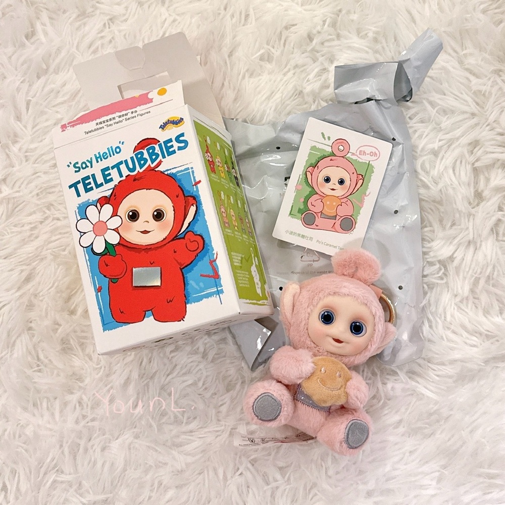 POP MART Teletubbies "Say Hello" Po